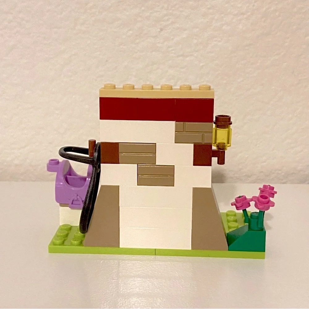LEGO Friends #3186 Emma’s Horse Trailer Retired 2012 Set (Pre-Owned)